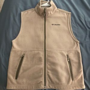 Columbia fleece vest